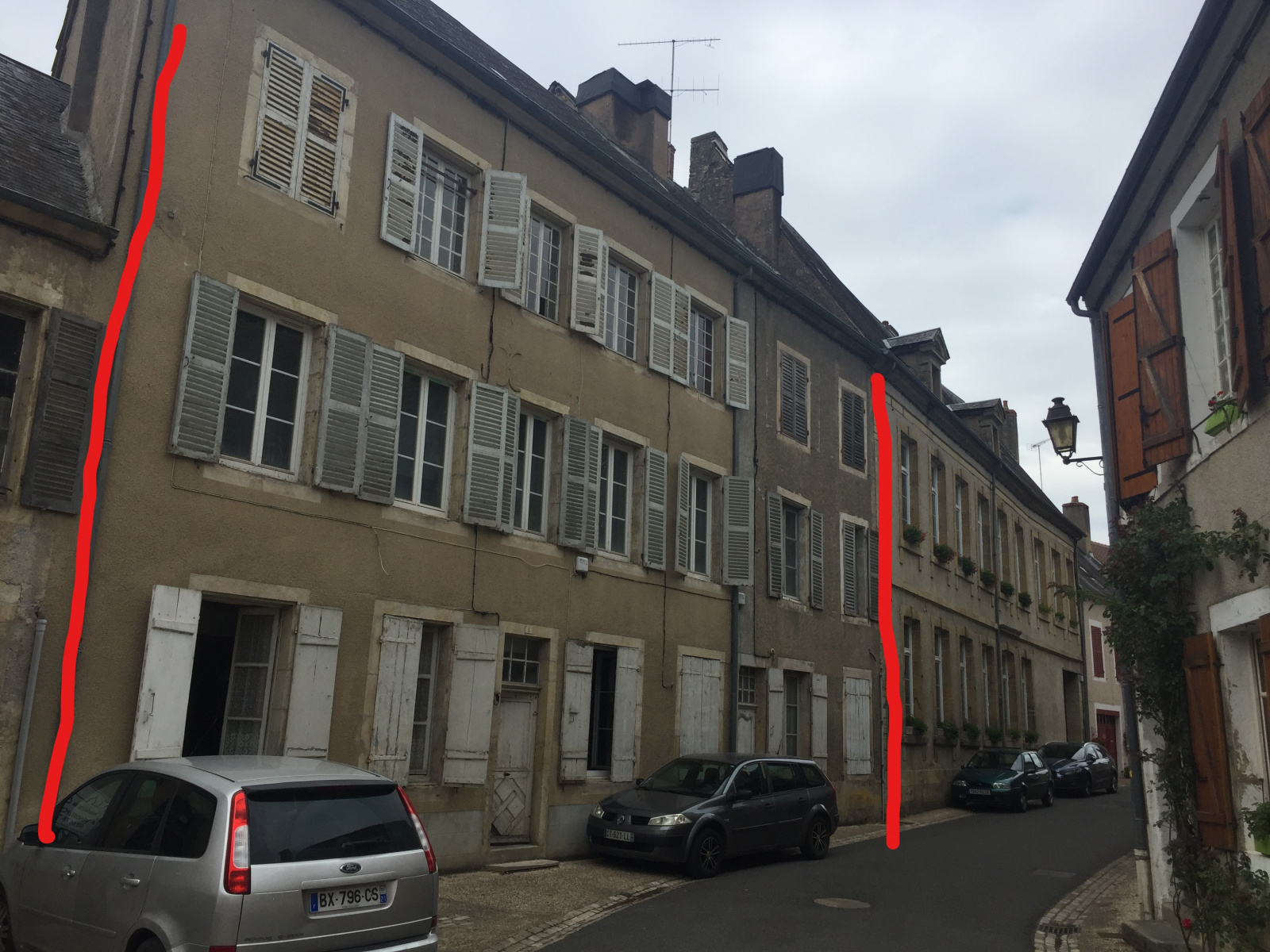 Image_, Immeuble, Moulins-Engilbert, ref :H629